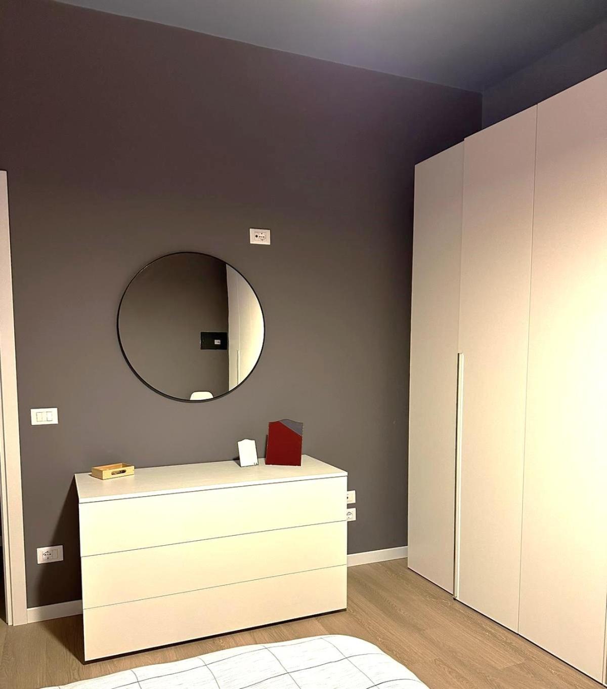 La Casa Di Anna, Appartamento Trilocale Con Balcone E Garage Bréscia Exterior foto